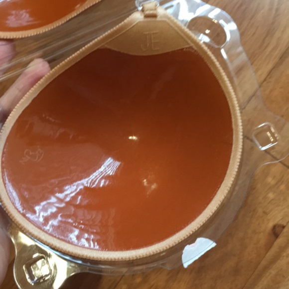 NUBRA BACKLESS STRAPLESS BRA PUSH UP - Picture 5 of 7